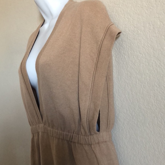 Brunello Cucinelli Deep V-Neck Cashmere Top - Picture 2 of 6